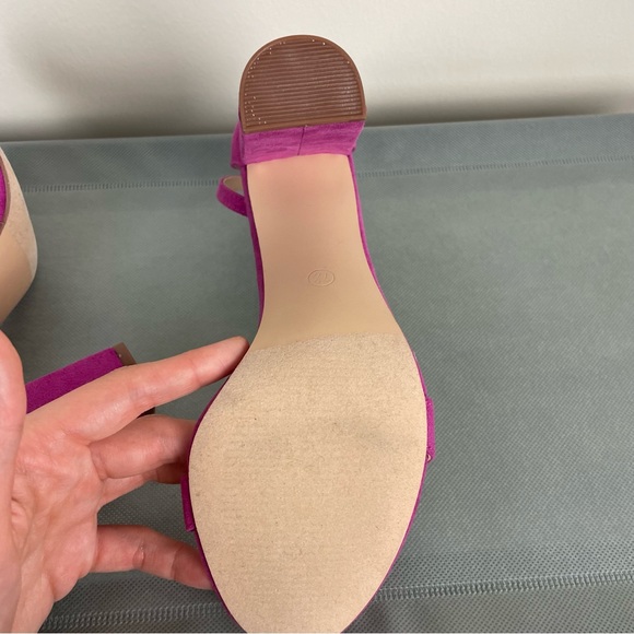 ⭐️2/$20 Lulus Magenta Suede Ankle Strap Chunky Heels - Picture 12 of 14